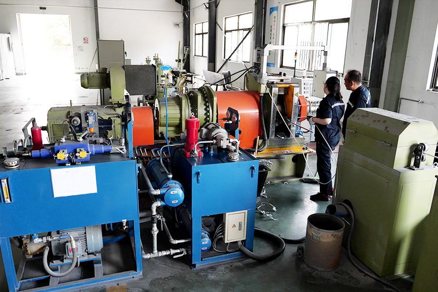 EXTRUSION PROCESS PRODUCTION EQUIPMENT